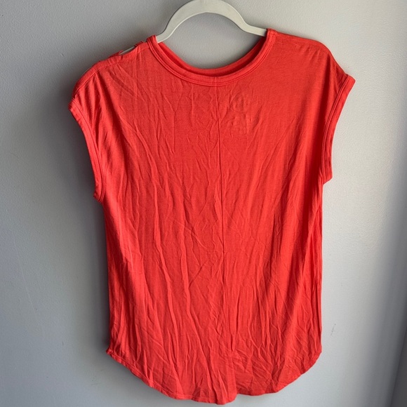 Women's orange Short Sleeve Top - Picture 2 of 6